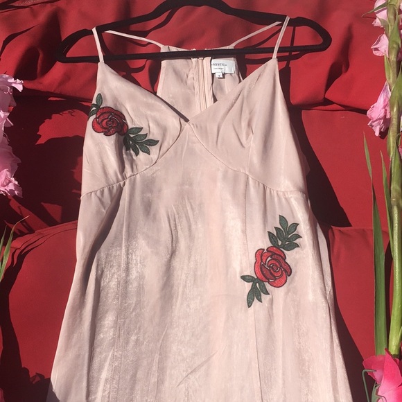 Slip Dress Maxi Champagne Floral Maxi Dress NWOT Medium Brunch Dress - Picture 2 of 8